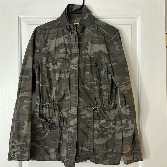 Camo zip up jacket - Picture 1 of 1